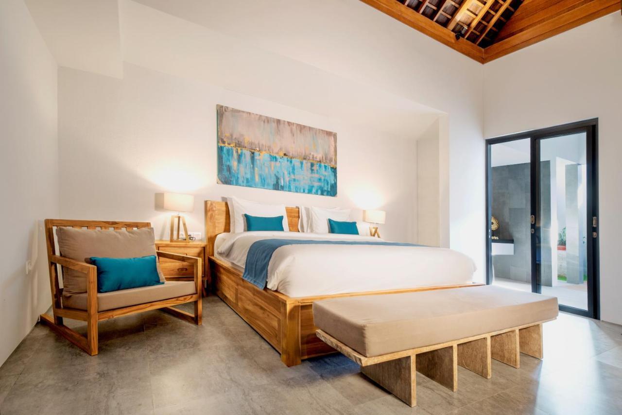 Villa DeDayuh Seminyak Luaran gambar