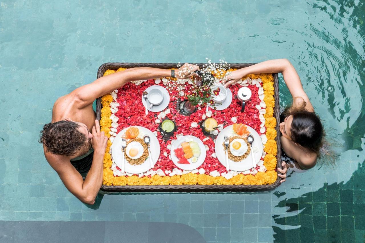 Villa DeDayuh Seminyak Luaran gambar