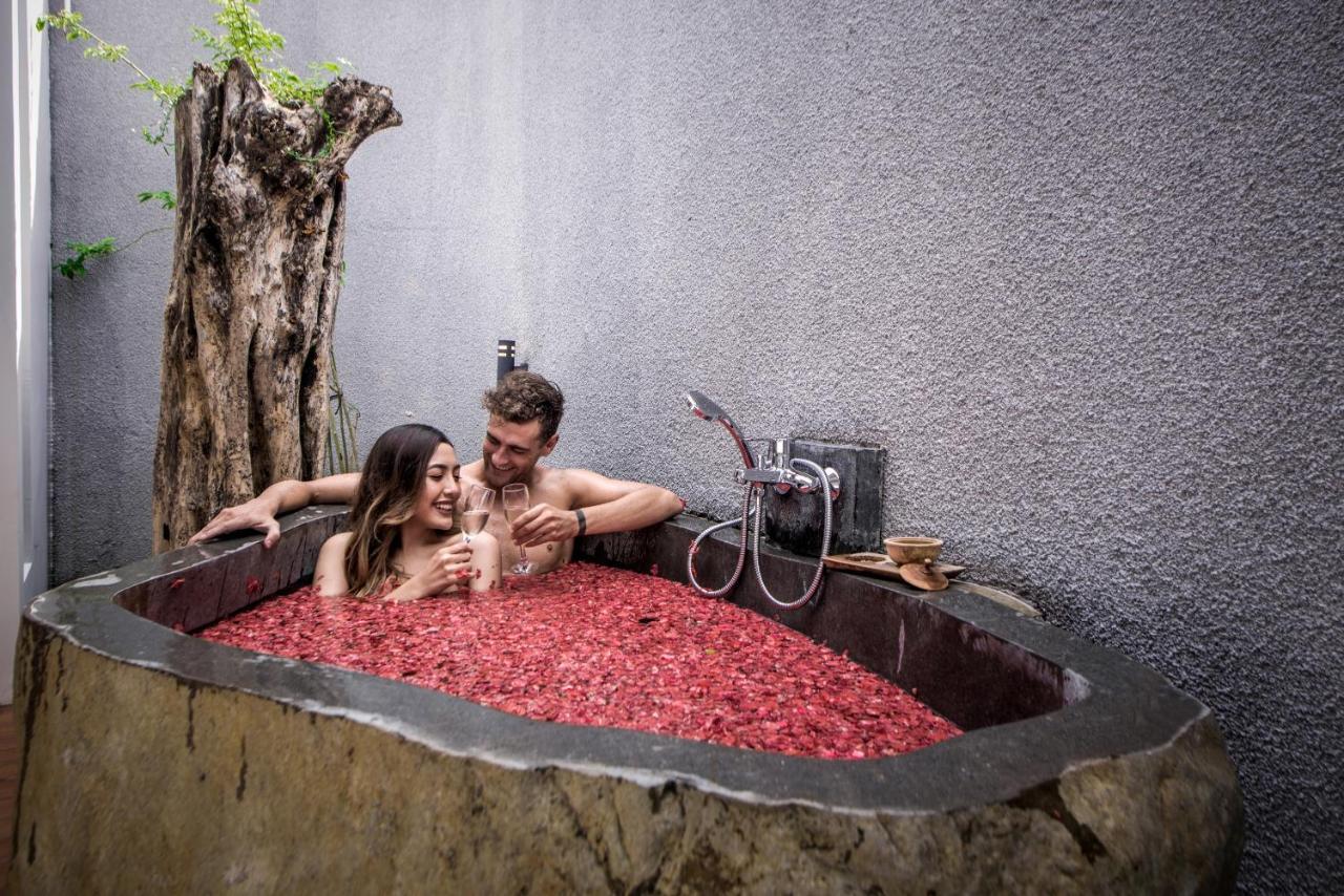 Villa DeDayuh Seminyak Luaran gambar