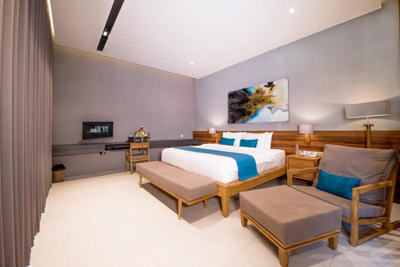 Villa DeDayuh Seminyak Luaran gambar
